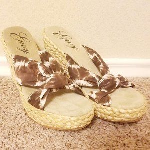 Envy Angeles Wedge Sandals- 7.5M NWOT